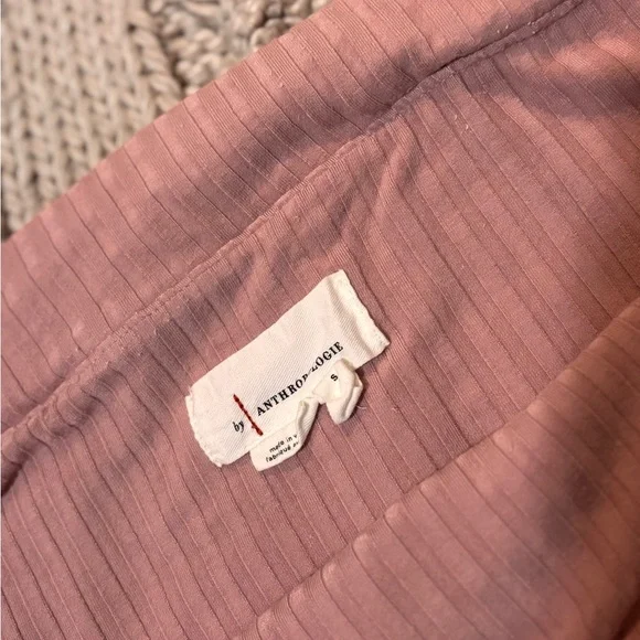 Off-Shoulder Pink Long Sleeve Top - Picture 3 of 4